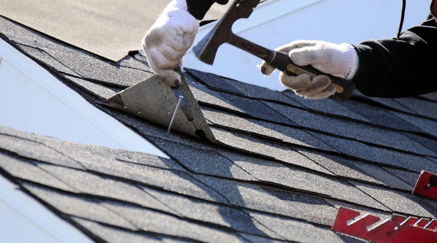 Professional gutter cleaning in West Sunbury, PA